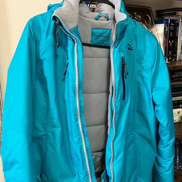 L.L Bean Snow Jacket - Picture 1 of 1